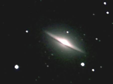 Sombrerogalaxie M104 RGB-Coloraufnahme